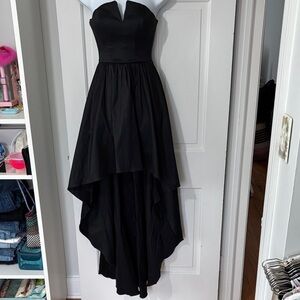 B Smart Elegant Black Strapless Evening Dress size 1/2